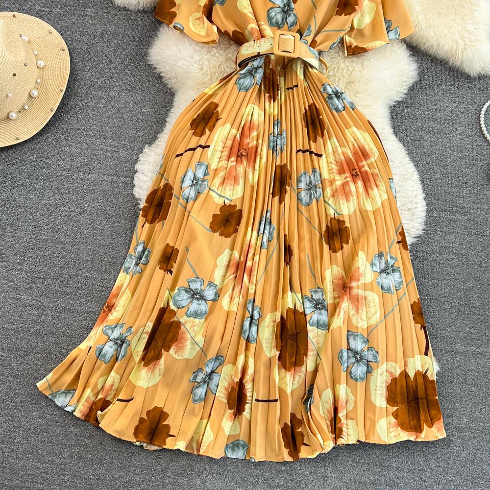 Summer Women's Light Mature Style Retro Temperament Short-sleeved V-neck Waist Thin Medium-length A-print Pleated Dress