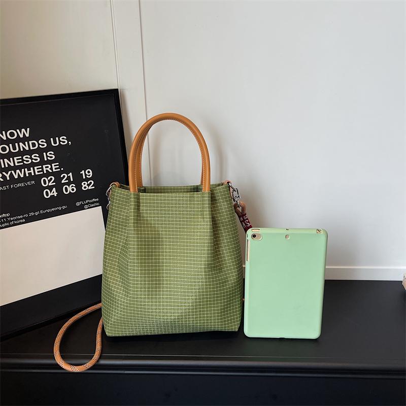 Vintage Plaid Tote Bag Women's Handbag Commuter Large Capacity Shoulder Bag