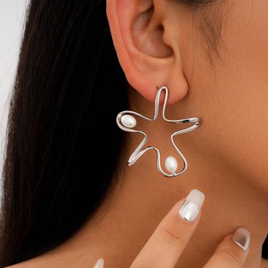 Starfish Ear Studs with Faux Pearls Elegant Stud Earrings Coastal Beach Starfish Earrings for Daily Wear Parties Dates Vacation