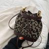 Leopard Print Bag Women's New Versatile Messenger Bag Casual Handbag