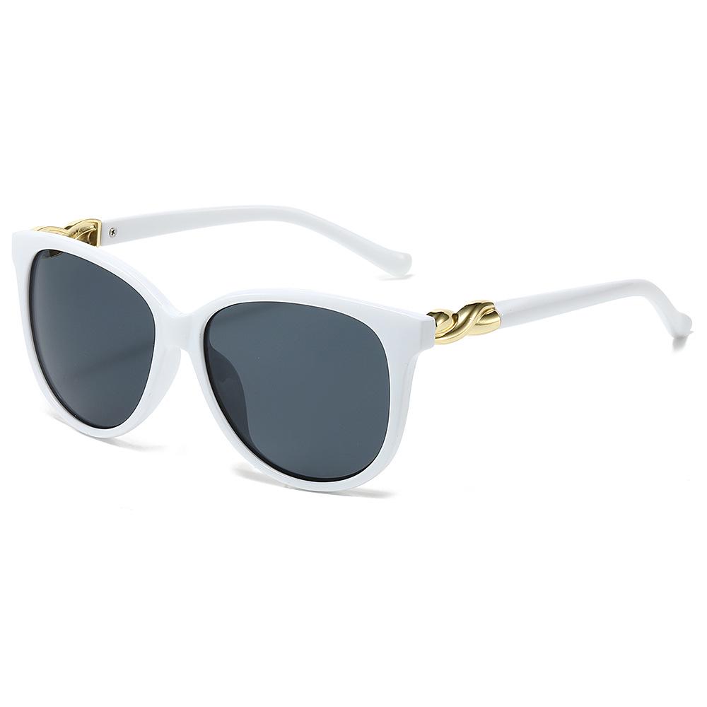 New Stylish Retro Large-Frame Women's Sunglasses - Versatile and Trendy for Outdoor Street Style