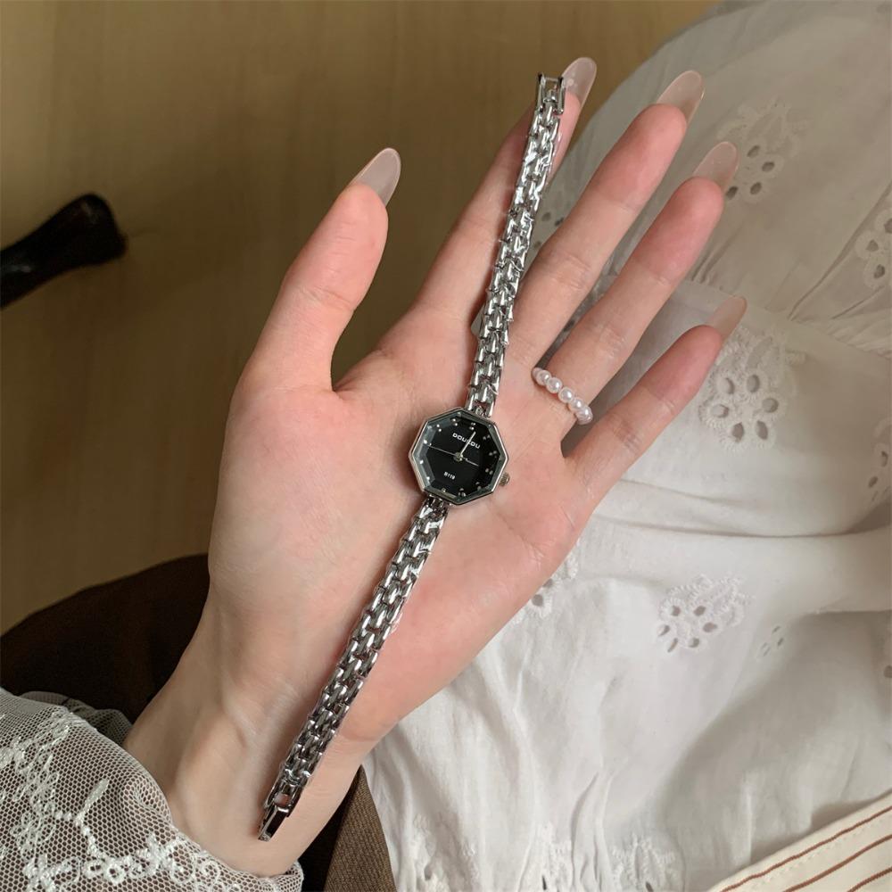 Vintage Polygon Dial Bracelet Watch Elegant Bracelet Strap Quartz Watch Luxury Gift Wristwatch for Women