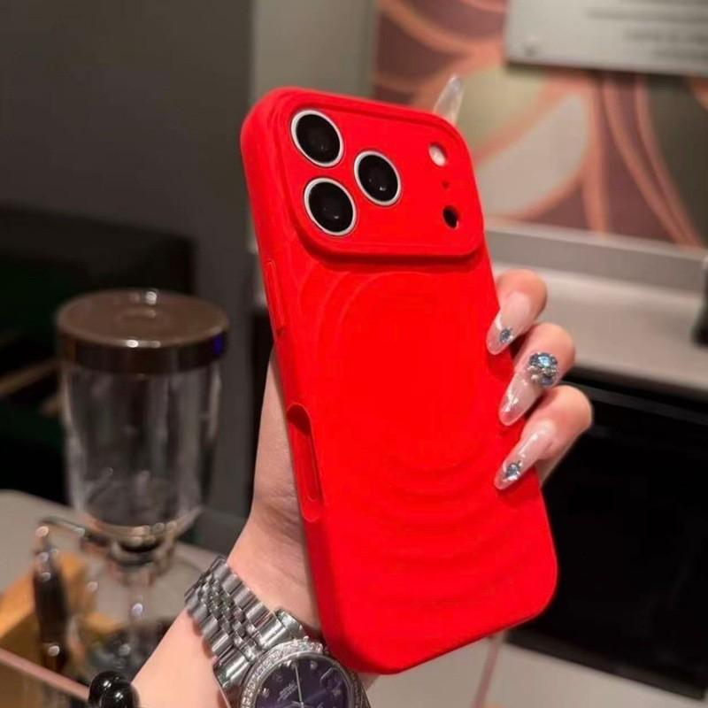 Magnetic Liquid Silicone Phone Case IPhone 17 Pro Max 16 15 14 With Anti-Slip Shockproof Protection Matte Finish