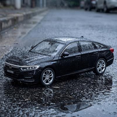 Jucării și jocuri – Mașinuțe de jucărie, trenuri și transport