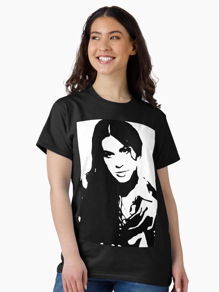 Alanis Morissette Alanis Morissette | ????? Classic T-Shirt