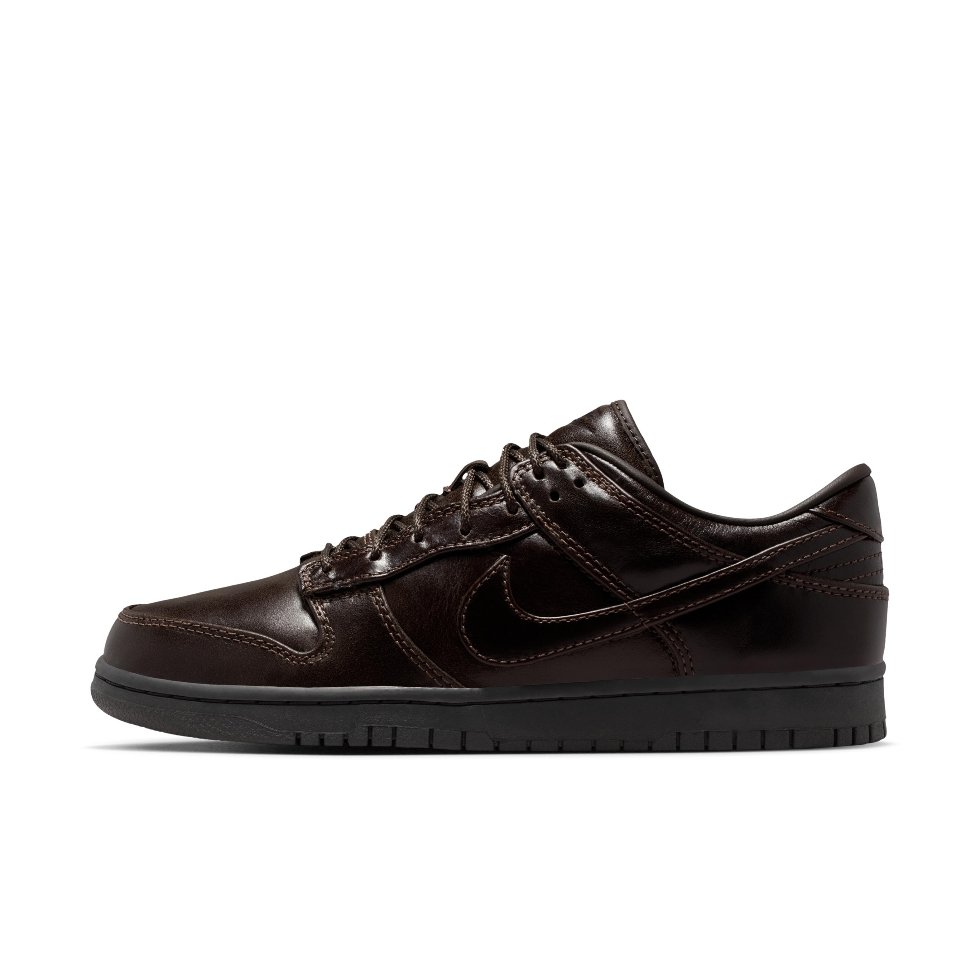 

Nike Dunk Low Retro Premium Classic Brown Black 44