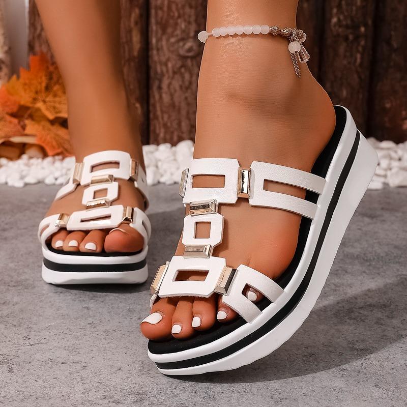 Fashion Metal Buckle Cutout Slippers Women's Summer Fashion Round Toe Open Toe Cutout Non-Slip Platform Wedge Shoes