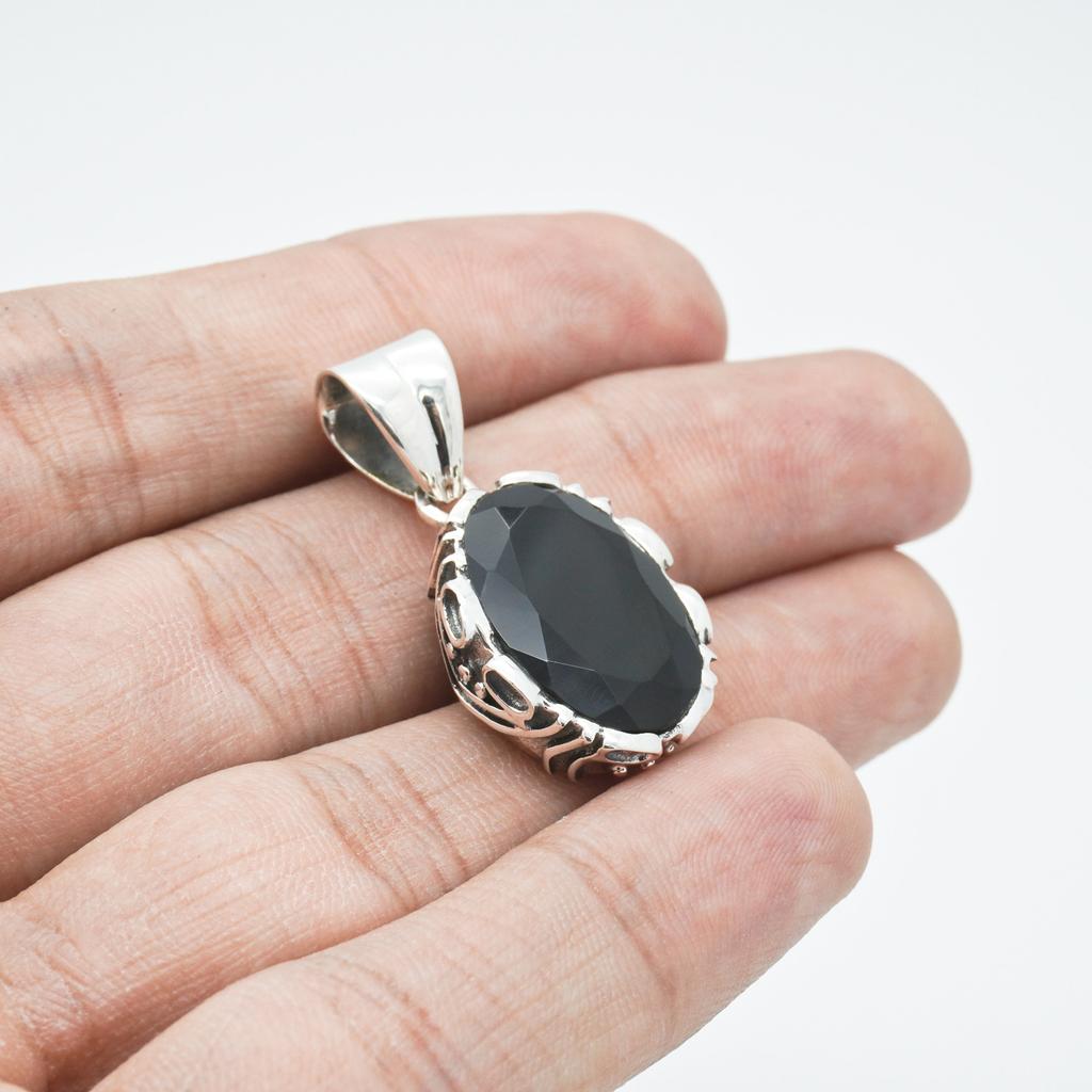 Black Spinel 925 Sterling Silver Pendant - Gemstone Jewelry