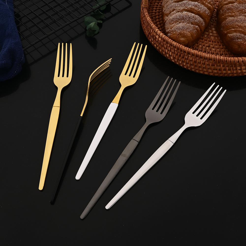 20-teiliges goldenes Geschirrset Edelstahl Tafelgeschirr Steakmesser Gabel Löffel Teelöffel Essstäbchen Besteckset Küchenbesteck