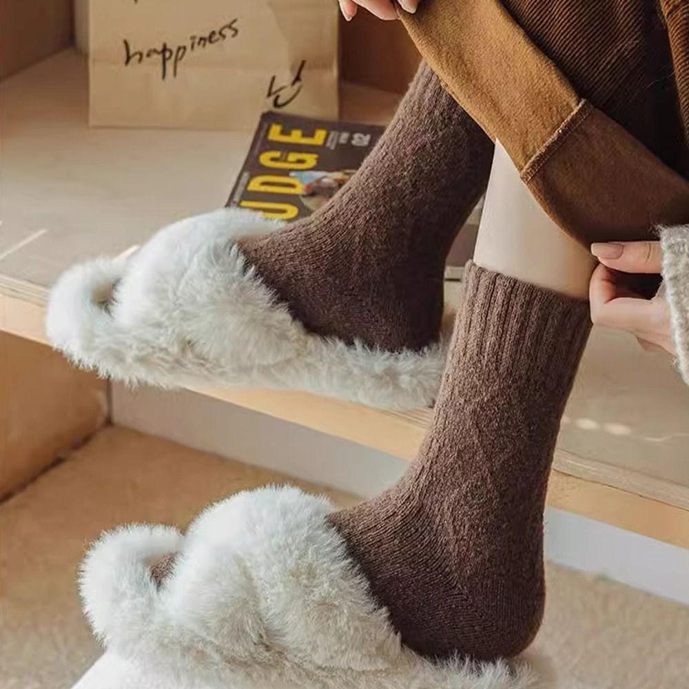 Winter Warm Retro Women Socks Diamond Check Thicken Women Pile Socks Thermal Solid Color Warm Wool Crew Socks