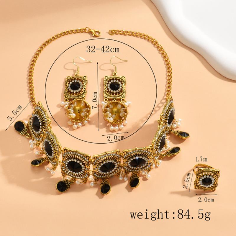 Metal Diamond Square Accessories Three-piece Set, Diamond Necklace Earrings Ring Combination Set