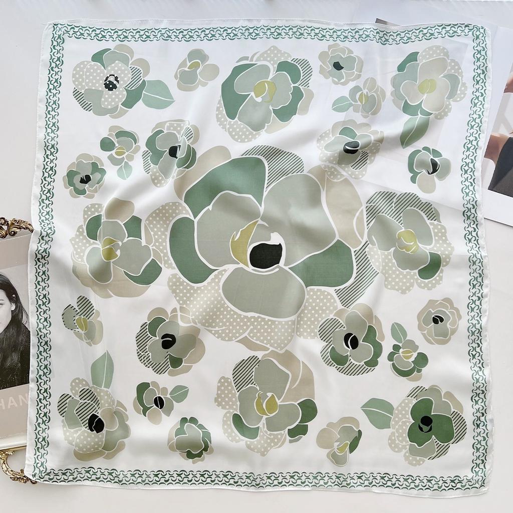 Spring and Summer Graffiti Flowers 71 * 71 Square Scarf Travel Sunscreen Headscarf Practical High-end Scarf for Mother