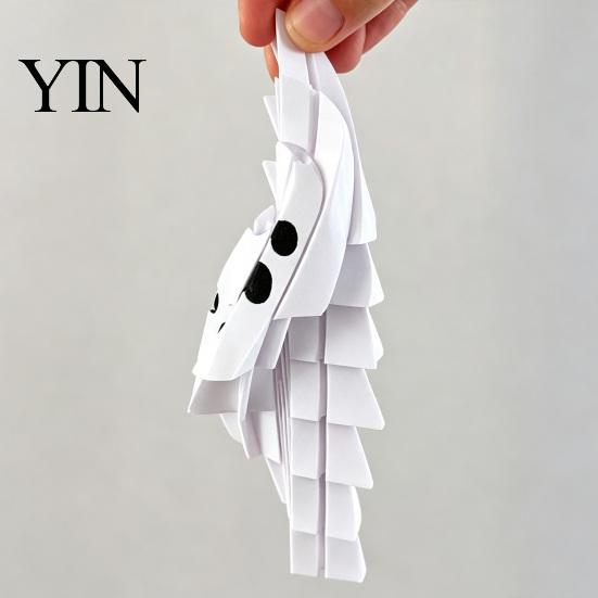 Funny Desk Accessories 3D Printed Articulated Ghost Fidget Toy, Halloween Decor, Flexible Joint Cute Gift Ornament, Stress Relief for Adults Children