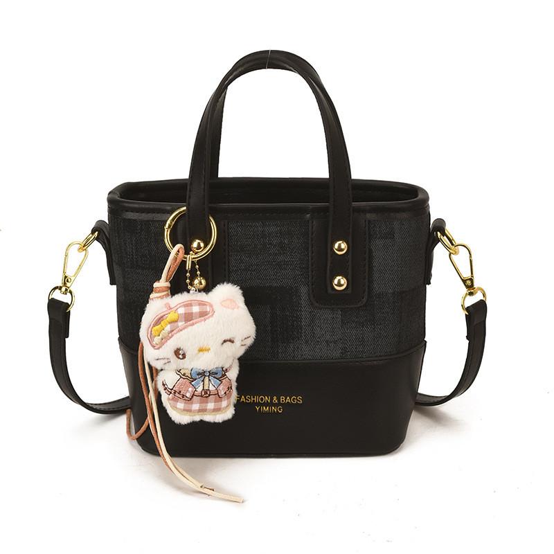 IELGY Summer Fashion Messenger Bag All-Match Simple Texture Commuter Portable Bucket Bag