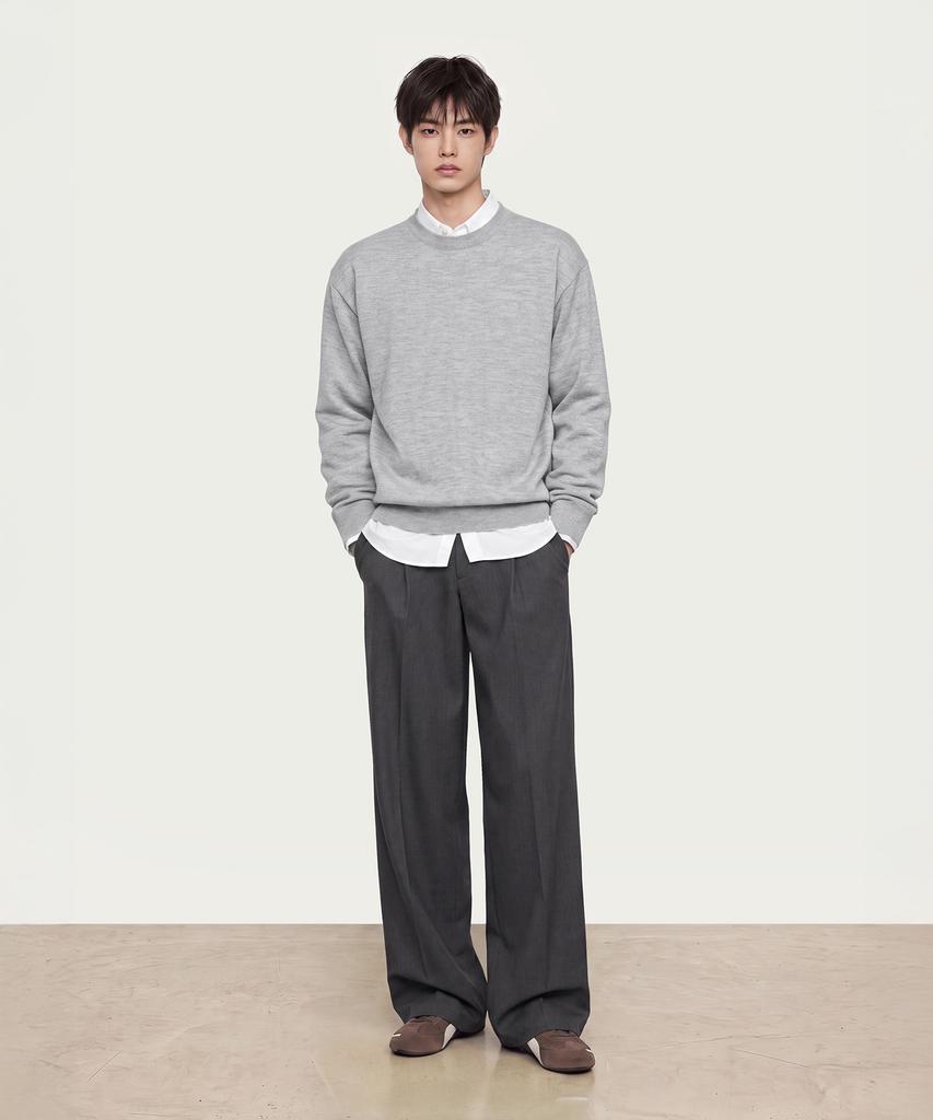 Seutaendeuobeo Crop Round Neck Knit [Gray]