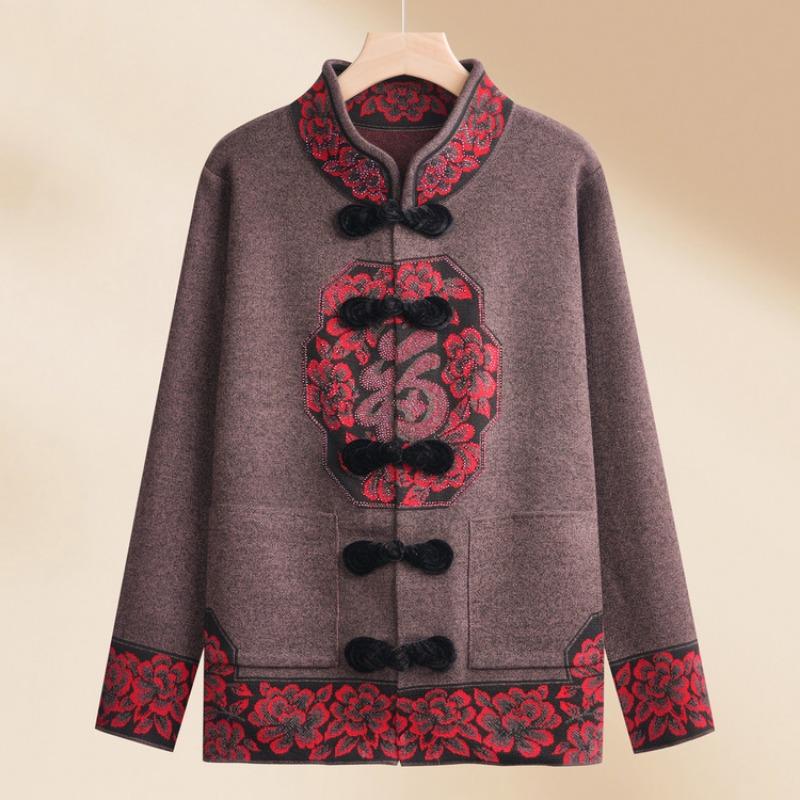Mom Chinese New Year clothes spring and autumn sweater, the elderly grandma clothes in the coat new knitted sweater