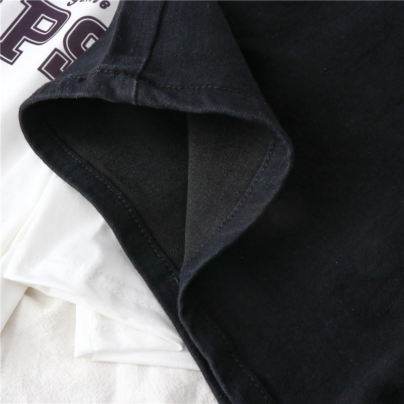 High-waisted Black Denim Shorts for Women, 2026 A-line Style, Lightweight Summer Fit for Petite Girls, Trendy Hip-Hugging Hot Pants