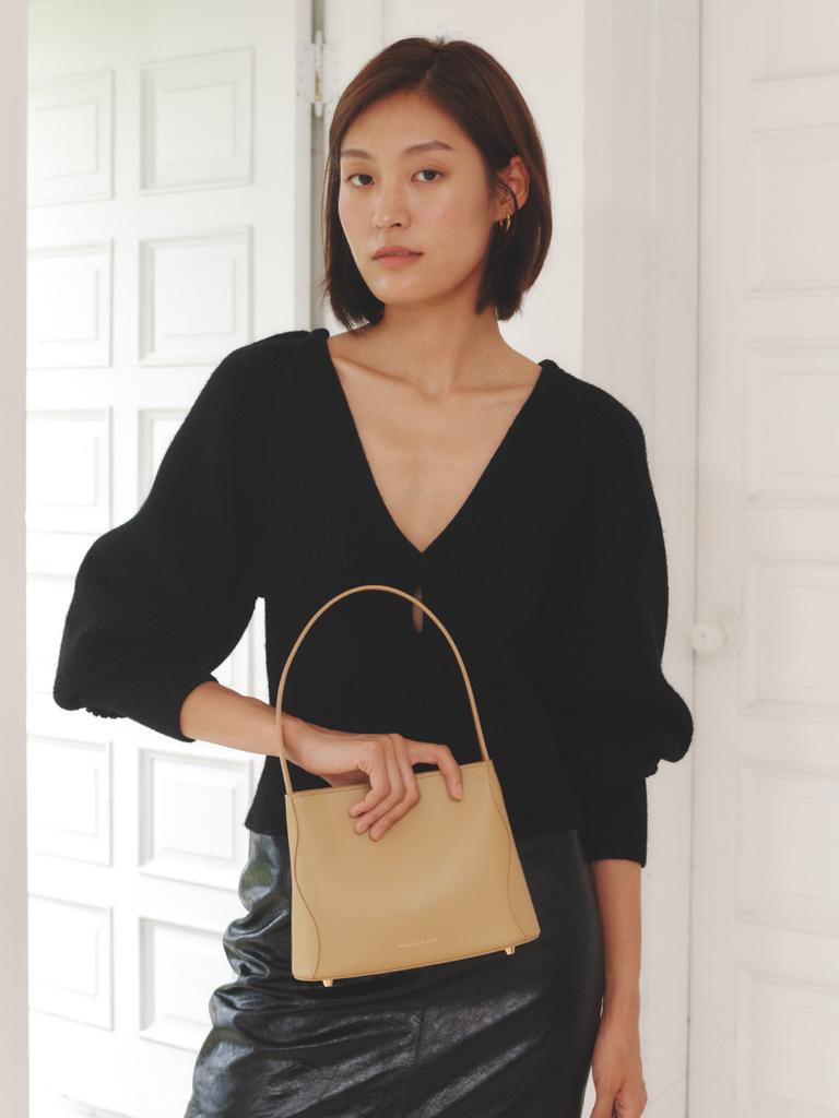 Jaiguru Devaom Mini Peggy Bag_Beige