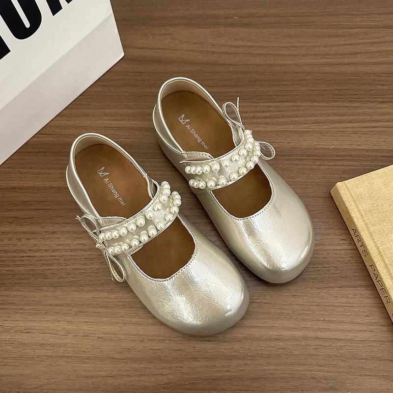 

Внутреннее увеличение роста серебристые круглоголовые туфли-бини женские туфли-одинарки 2025 лето новые универсальные на плоской подошве липучка слово Мэри 35