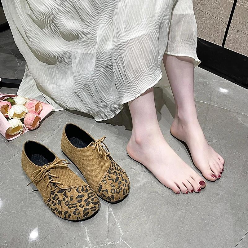 Fashion 2025 Fashion Mid Flats Walking Shoes Light Leopard Women Chunky Loafers Shoes New Hot Suede Brand Pumps Casual Round Toe Dress