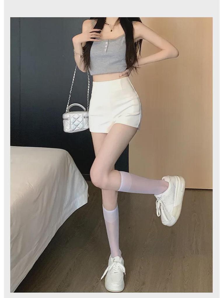 Dámské letní bílé šortky s vysokým pasem, slim fit - šortky A-linie proti odhalení