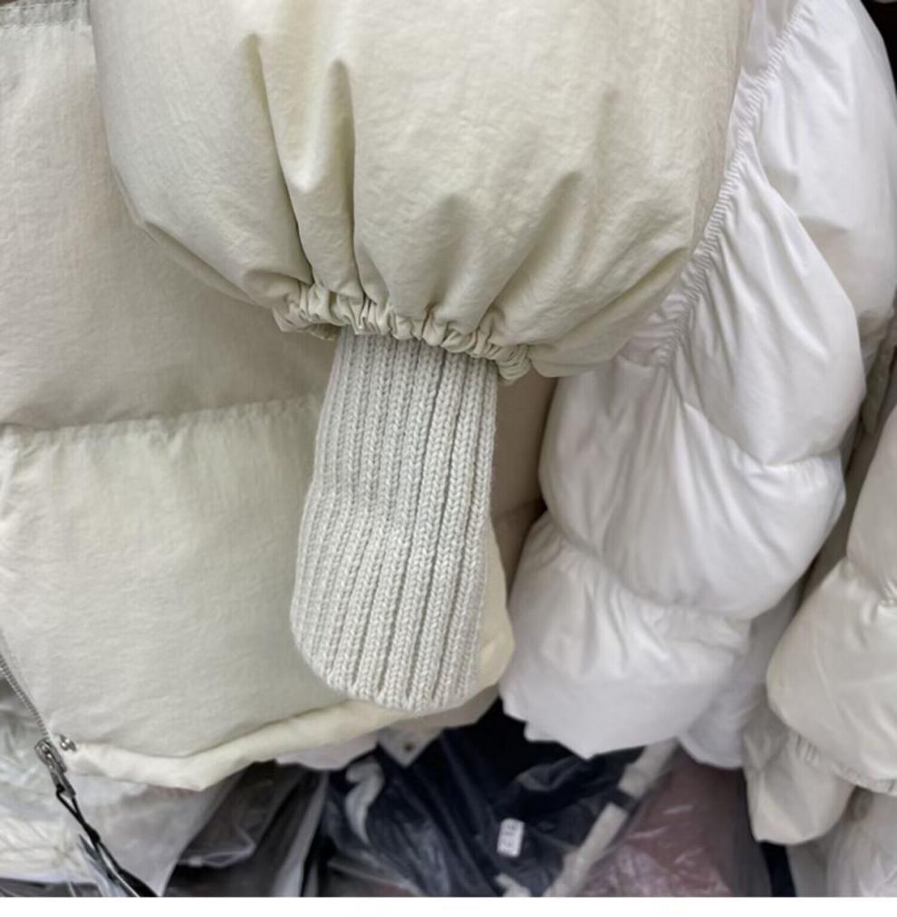 2024 Winter Women's Loose Fit Fur Collar Down Jacket with Knitted Sleeves - Petite Size