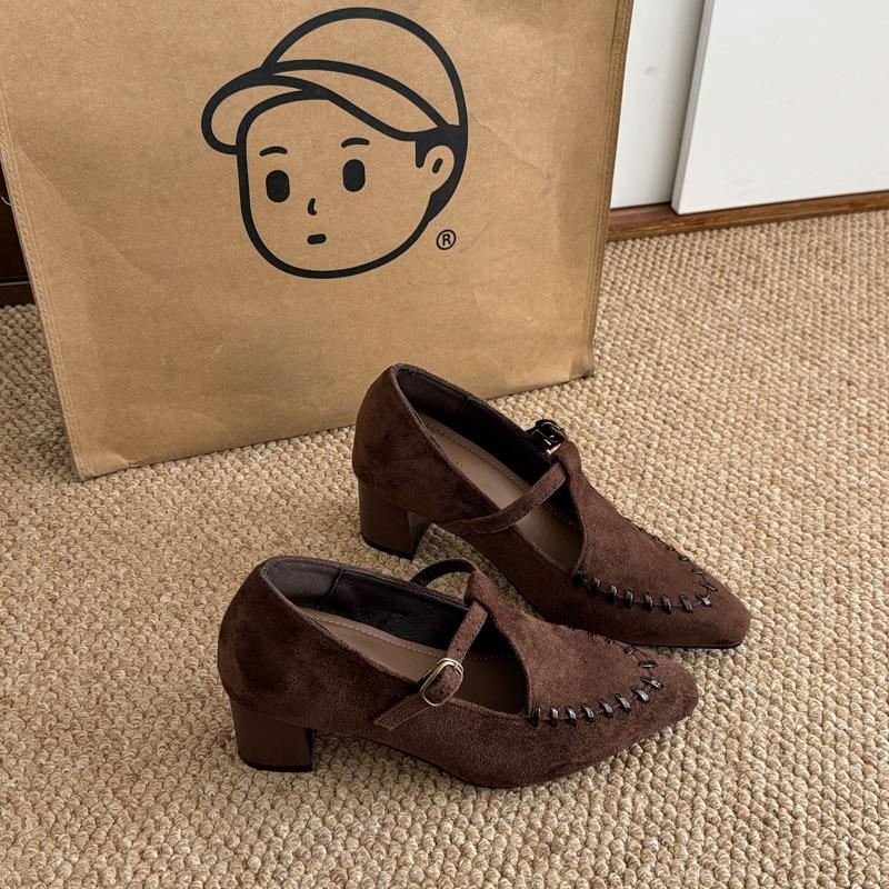 

Inner height increase retro temperament single shoes women s shoes spring and autumn 2025 new models with skirt design Mary Jane shoes 40