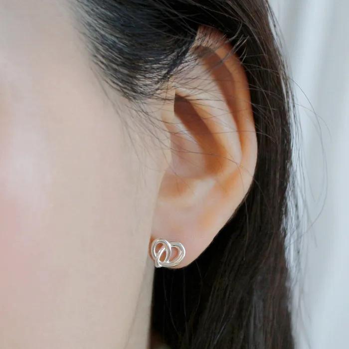 925 Silver Twisted Heart Earrings Coraz