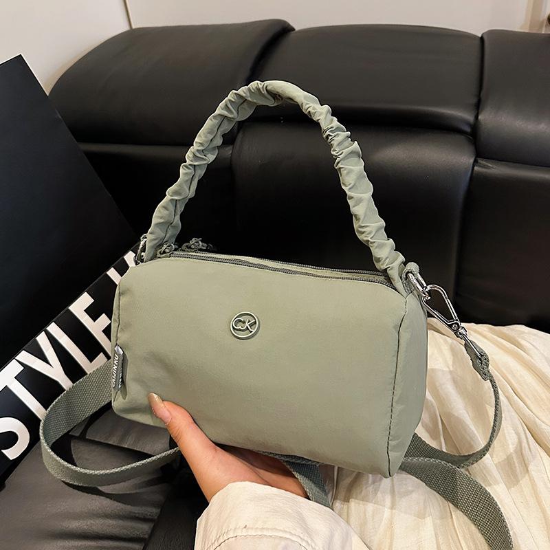 Niche portable pillow bag women's shoulder bag multi-layer nylon bag leisure sports messenger bag