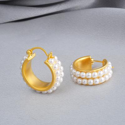 Französische Vintage Doppelte Perlen-Creolen Elegante Mattgold-Plattierte Ohrstecker für Damen Leichter Luxusschmuck