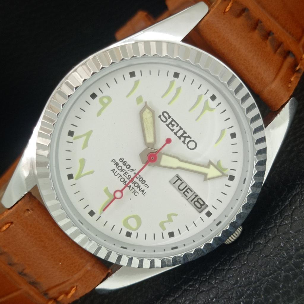 

REFURBISHED SEIKO AUTOMATIC 6309A JAPAN MENS VINTAGE WHITE DIAL WATCH a442527-1