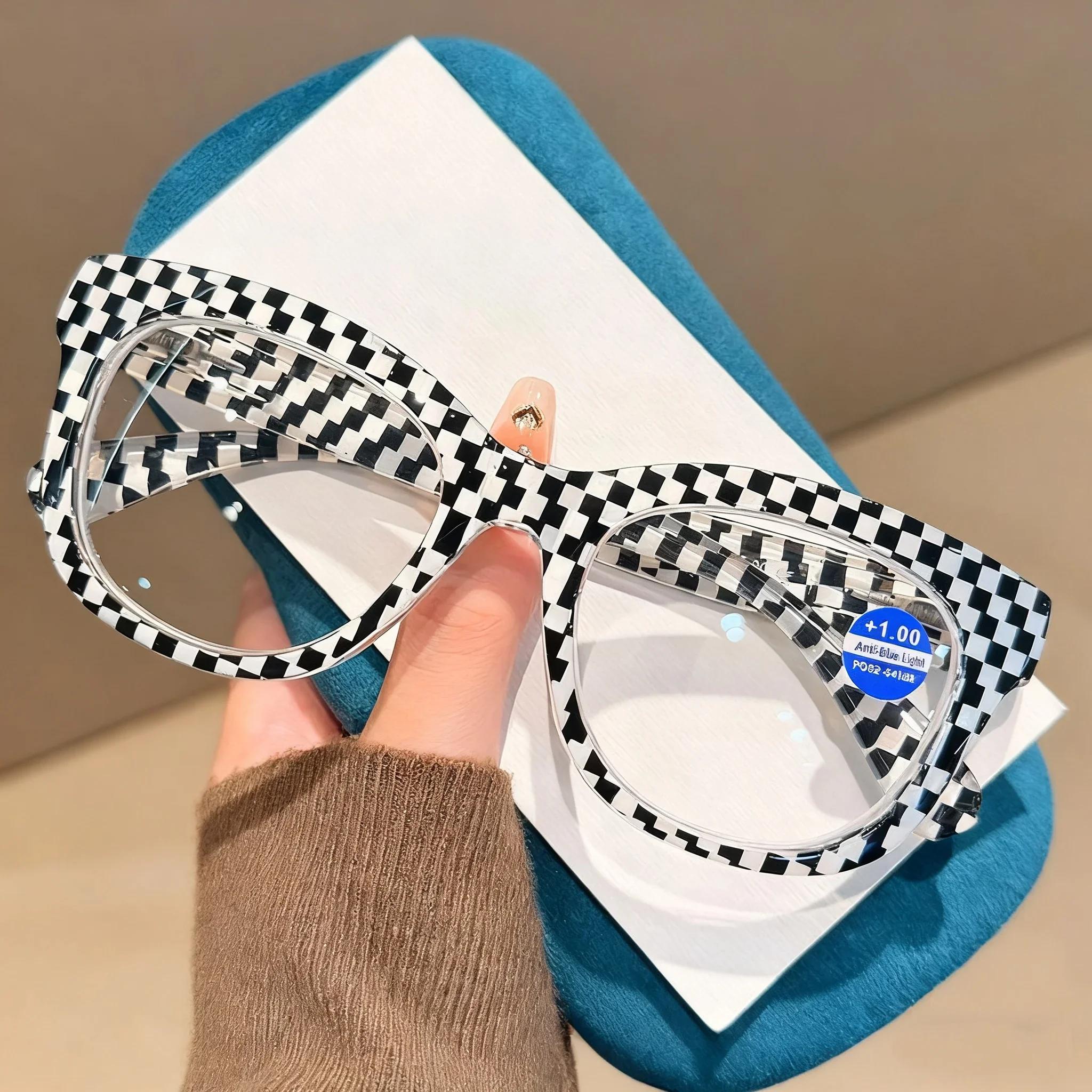 

Latest Fashionable Large Frame Personalized Printed for Women s Reading Eyeglasses Retro Neutral High Quality Anti Blue Ray Eyeglasses 3.5