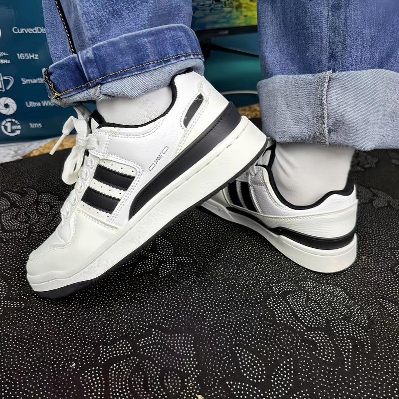 Men's board shoe model Men's shoes Versatile board shoes Sports and leisure lace-up white shoes