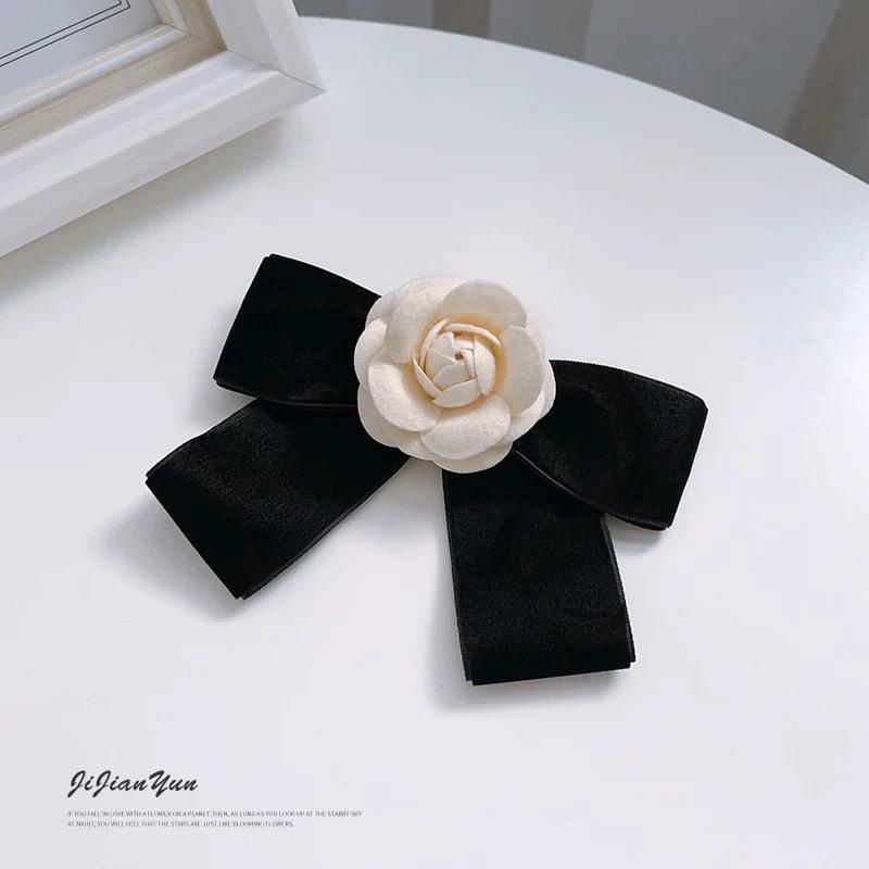 Elegant Camellia Bow Brooch: Retro Pearl Flower Corsage Pin