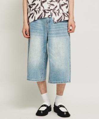Dideobeulyueseui Washed Denim Bermuda Pants (Light Blue)