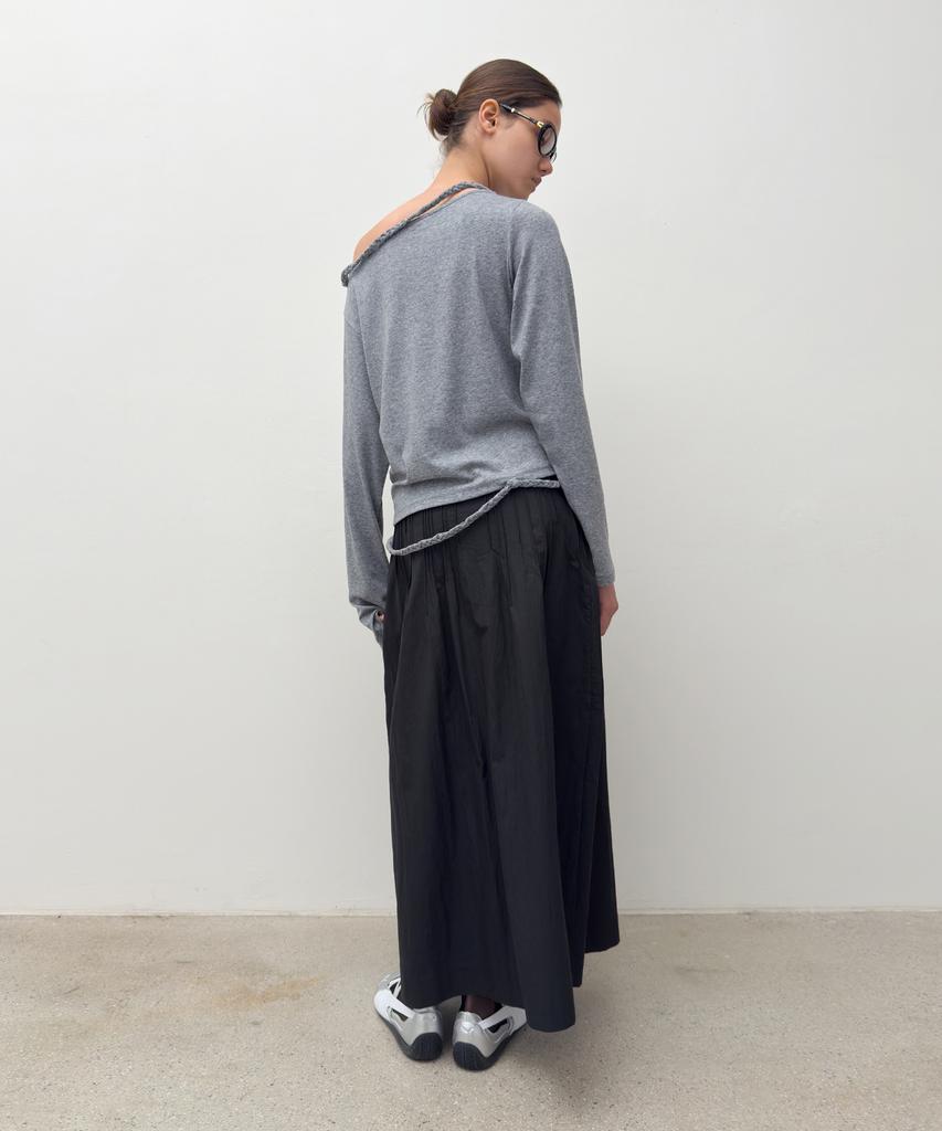 Daiaegeuneol Stitched Trapeze Skirt (Black)