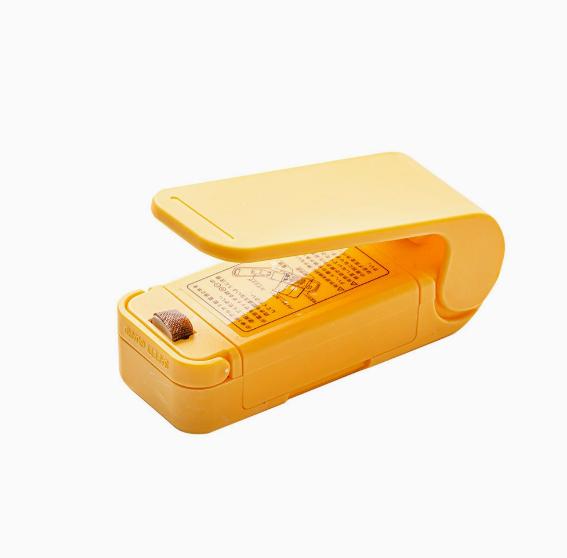 1pc Kitchen Handheld Snack Sealer, Plastic Bag Sealer For Freshness, Easy-To-Use Kitchen Gadge,Portable Sealer Packaging