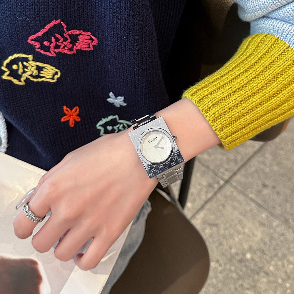 New Women's Watch, Simple, Versatile, Light and Luxurious, Quartz Watch, Butterfly Buckle, Steel Strap, Small Square Watch