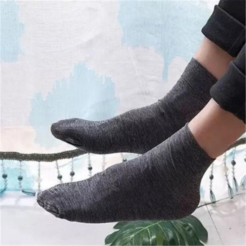 

1 Pairs to 3 Pairs Latest Warm Weather Ice Thin Gents s Socks Breathable Casual Business Gents Socks Fashion Male Elastic Sports Socks 1 Pairs