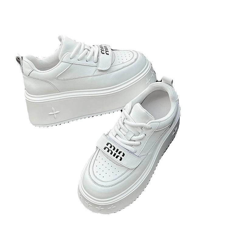 Platform white shoes women's 2025 autumn and winter new versatile small height-increasing muffin shoes lightweight casual sports board shoes
