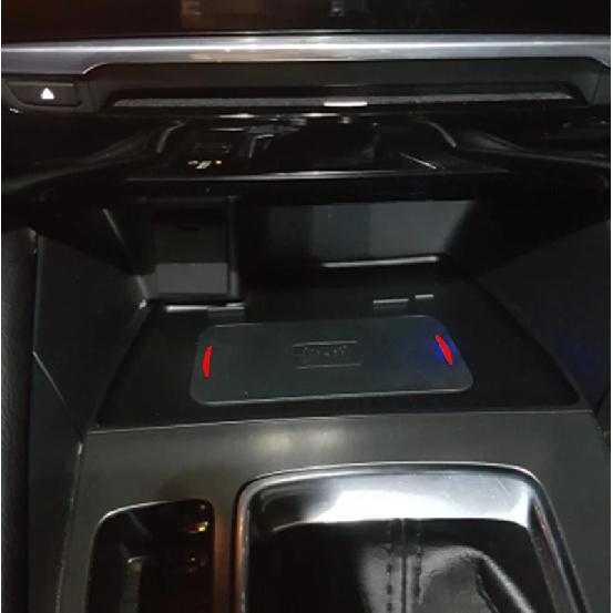 Car wireless charger 15w moible phone charger fast charger charging holder For Mazda 6 Atenza 2014 2015 2016 2017 2018