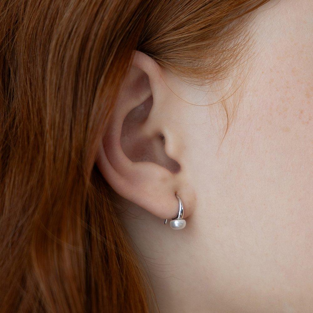 (Silver 925) French Freshwater Pearl Hook Earrings Ec3239