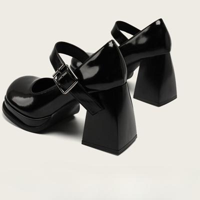 Scarpe con tacco – Scarpe con tacco