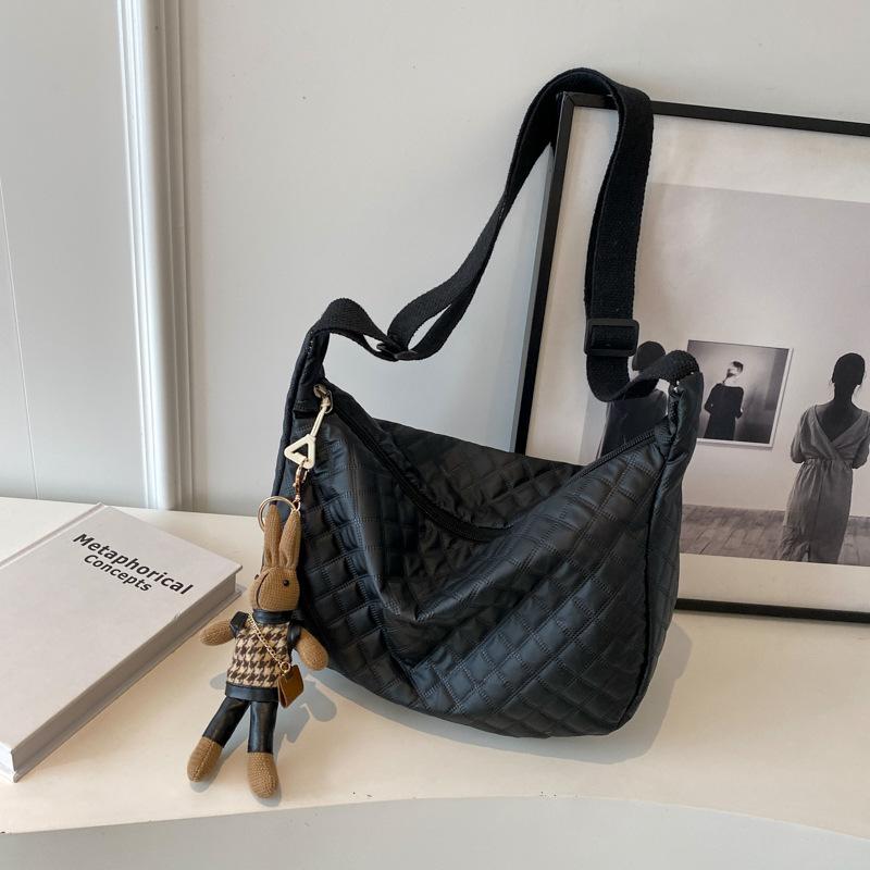 Popular Diamond Dumpling Bag New Fashion Crossbody Bag for Women Ins High-end Niche Shoulder Bag