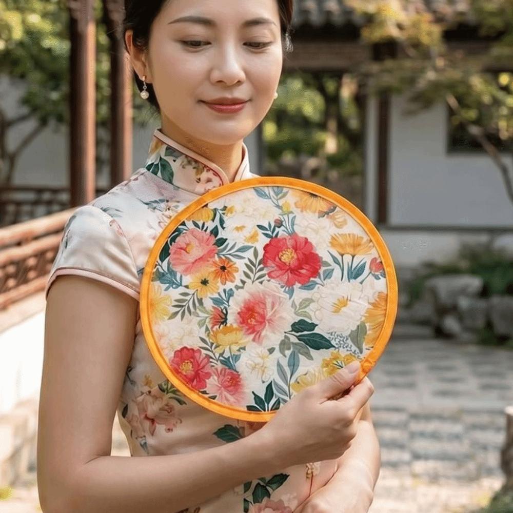 Japonský skládací vějíř Vzor květin Skládací vějíř Mini ruční vějíř Na pláž