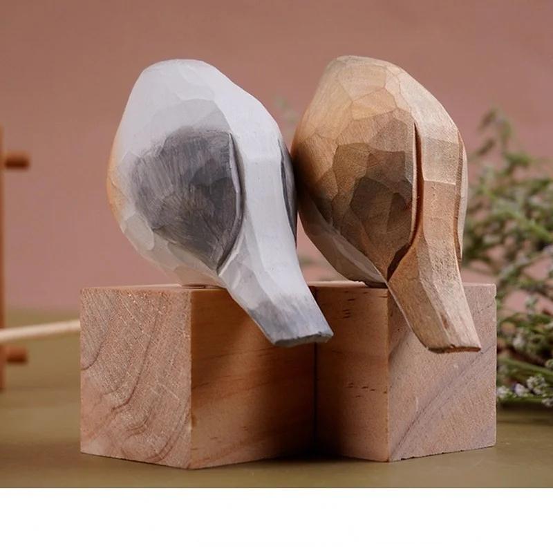 Handmade Carving Wooden Bird Figurine Small Cute Sparrow Bird Statue Home Decor Figurine Art Decoration Miniature Birds Model