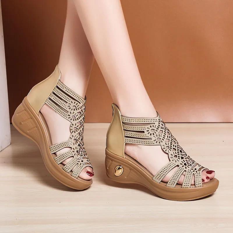 Sandalias de tacón alto con cuña para mujer, piel sintética, cuero suave, aumento de suela gruesa, estilo romano Retro hueco, verano