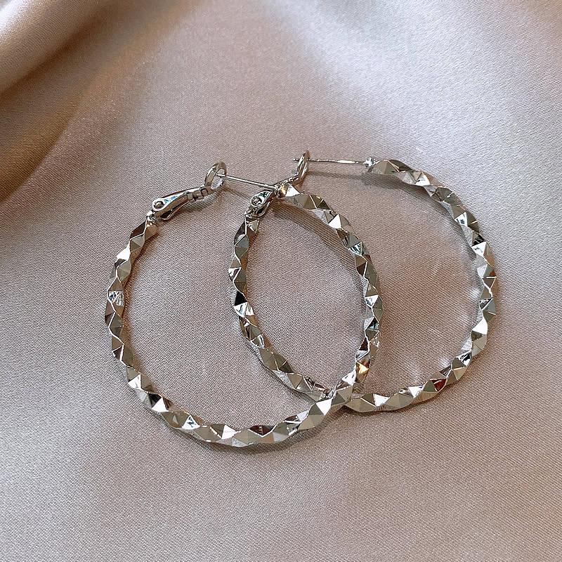 European and American simple love circle earrings fashionable versatile geometric ear buckles earrings earrings women