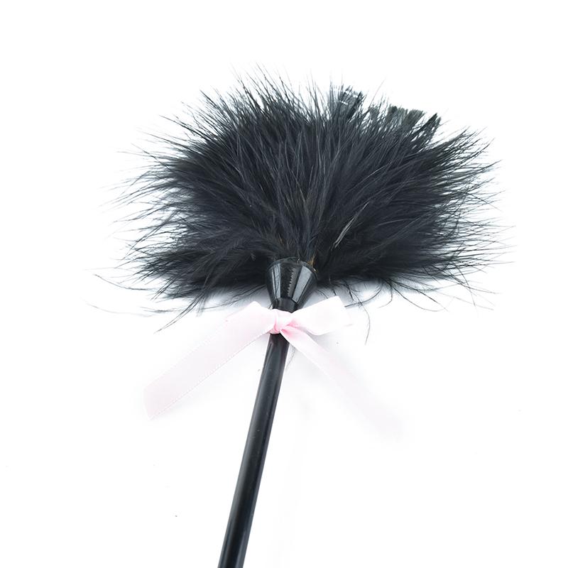 New Erotic Bdsm Feather Tickled Whip Bondage Punish Fetish Leather Spanking Paddle Play Flogger Lover Riding Crop Pony Sex
