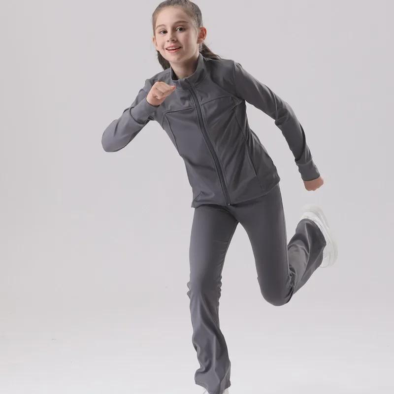 European & American UV-Proof Breathable Women's Yoga Jacket for Autumn/Winter - Solid Color, Long-Sleeved, Sports & Outdoor Use
